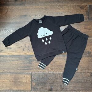 Whistle and Flute Kawaii Cloud Sweatshirt and Joggers Set